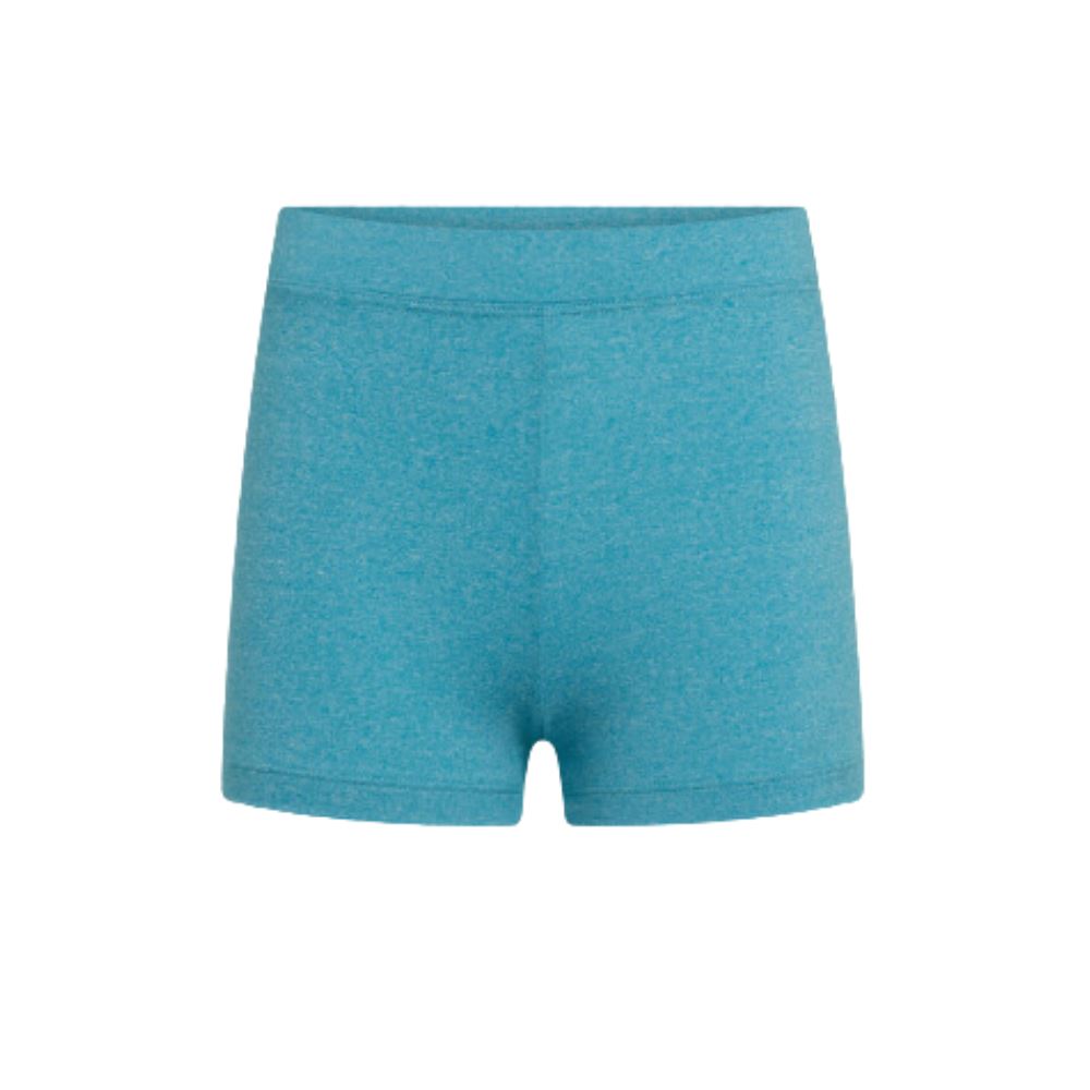 Caribbean#Girl wearing Bleumer tumble shorts