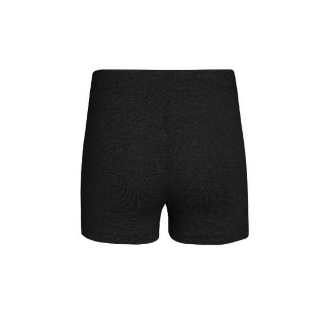 Black#Girl wearing Bleumer tumble shorts